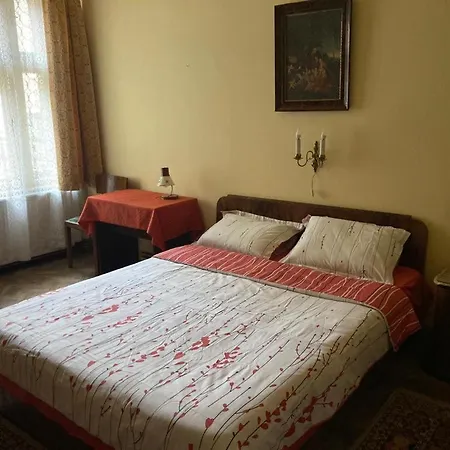 Casa Istorica In Centru * Braşov